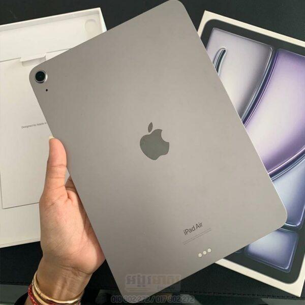 Used iPad Air6 11" M2 (Happy New Year) - Image 3