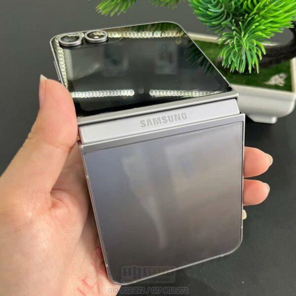 Used Galaxy Z Flip 6 256G (97%) - Image 3