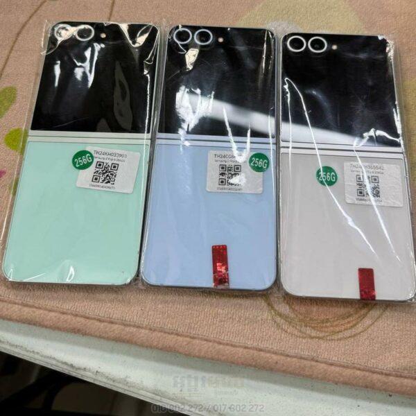 Used Galaxy Z Flip 6 256G (99%) - Image 2