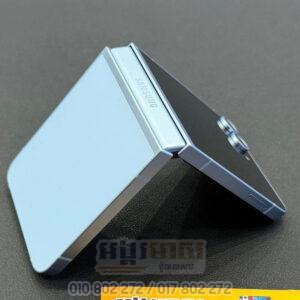 Used Galaxy Z Flip 6 256G (99%)