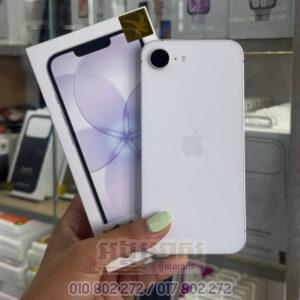 Used iPhone 17e (99%)